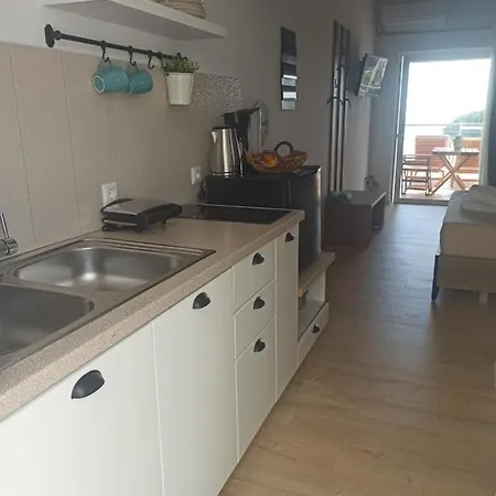 Apartment Bourbos Summer
