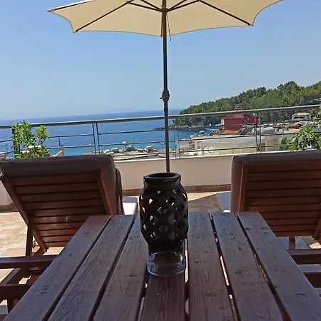 Lägenhet Bourbos Summer Himare