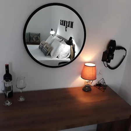 Bourbos Summer Apartment