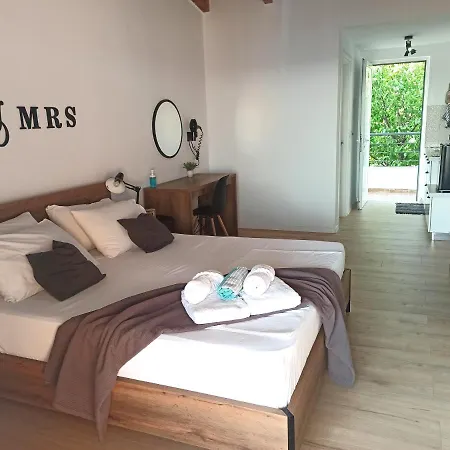 Bourbos Summer * Himarë