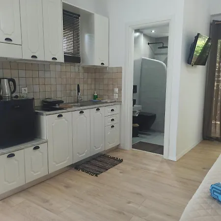 Bourbos Summer Himare