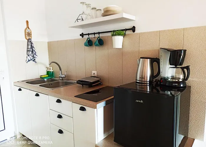 Daire Bourbos Summer Himarë