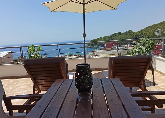Apartment Bourbos Summer Himarë